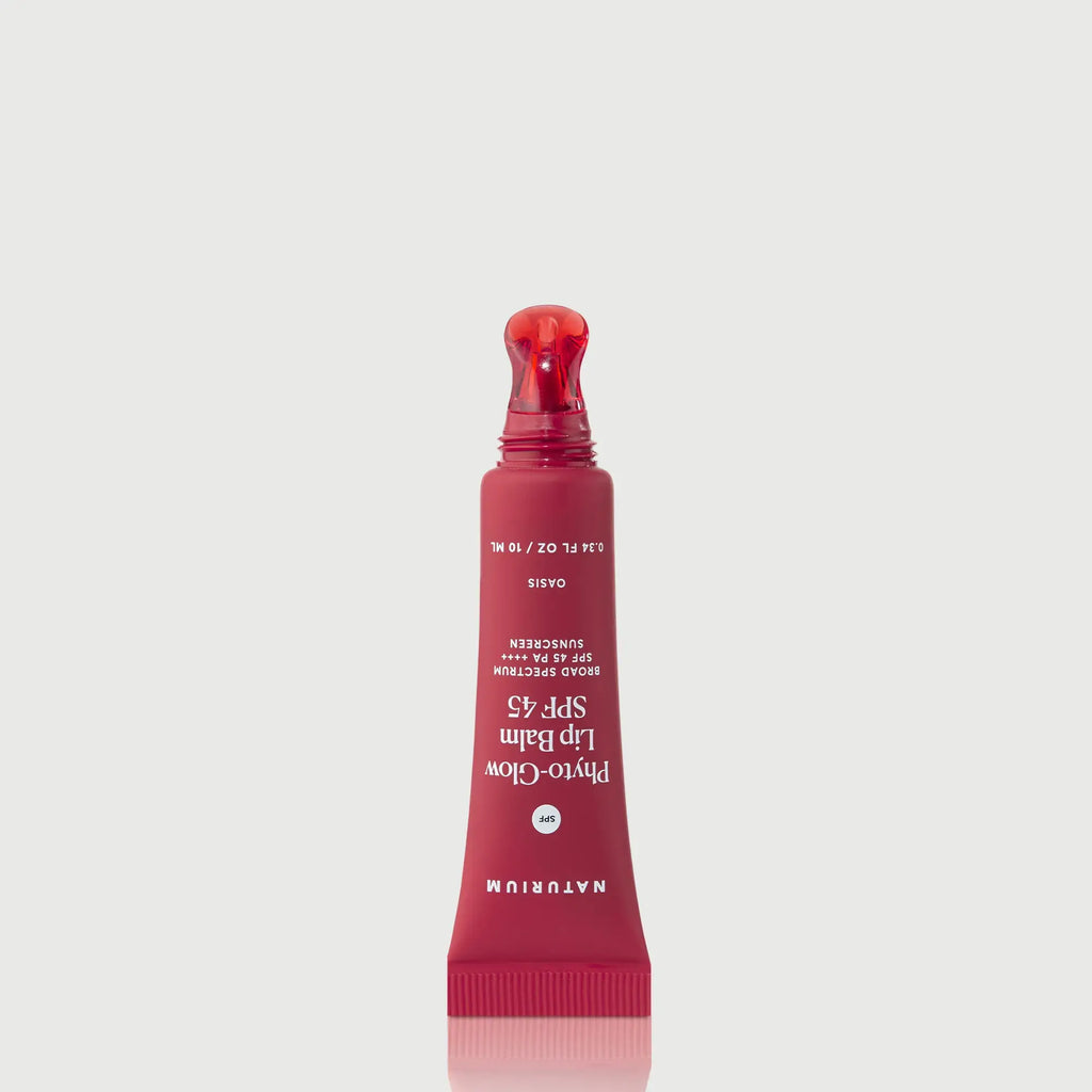 phyto-glow-lip-balm-spf-45-oasis-i0 NATR-10125_PhytoGlow_SPF_Oasis_primary_nocap_bonebkgd_1.webp