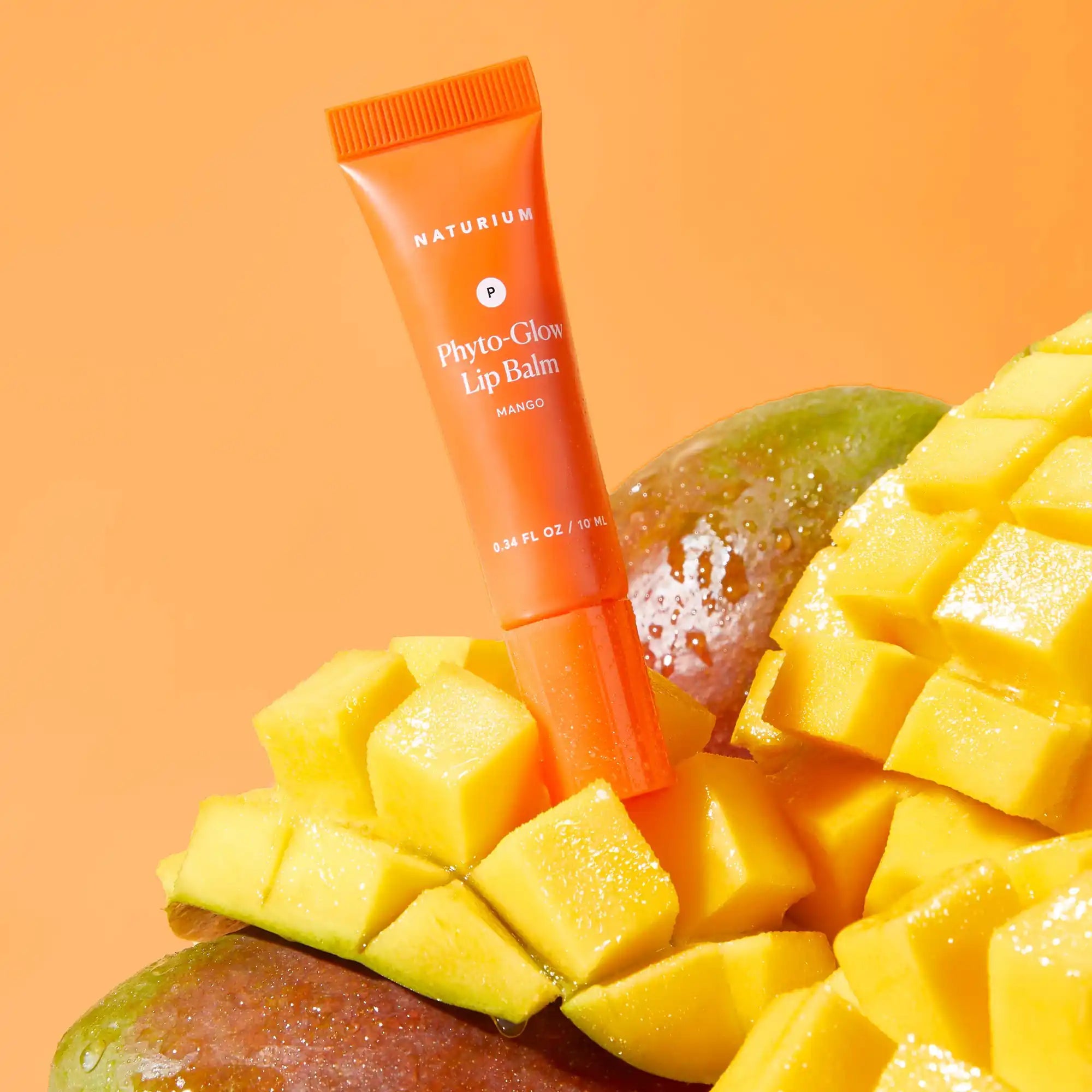 phyto-glow-lip-balm-mango-h6 phytoglow-mango_0272-crop.webp